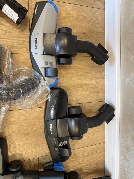 Лот различни четки/накрайници за прахосмукачка Philips