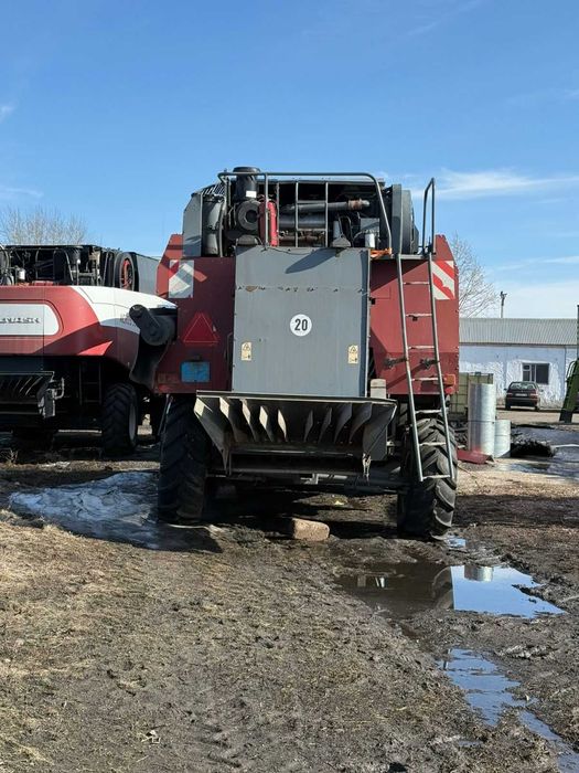 Продаю Вектор 2015 года