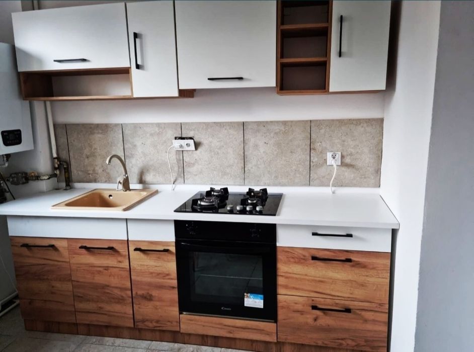 Inchiriez Apartament 2 camere ultracentral Pta Revolutiei — fotografia 3