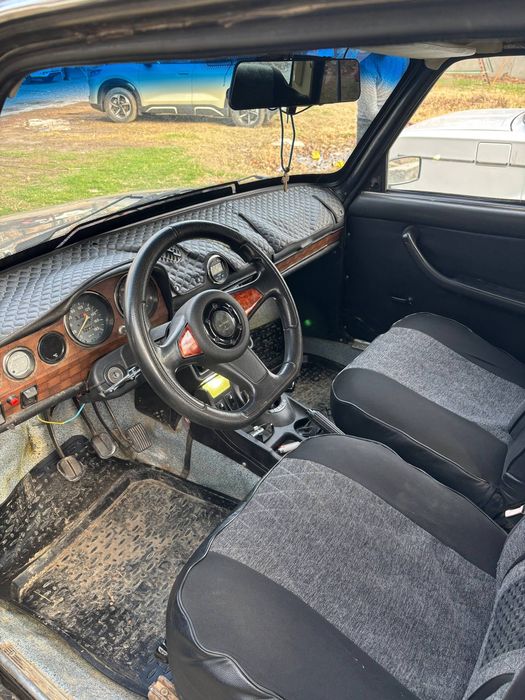 Продается Жигули 21011