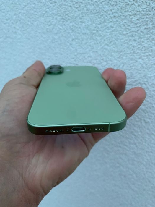Iphone 17 256gb NOU 6 cicluri incarcare