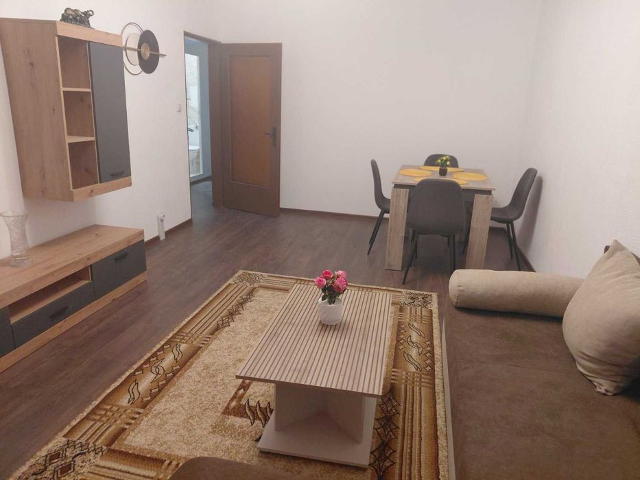 Дава се под наем Двустаен апартамент в София, Надежда 1 - 68 кв.м за 546.21 € - Снимка #2