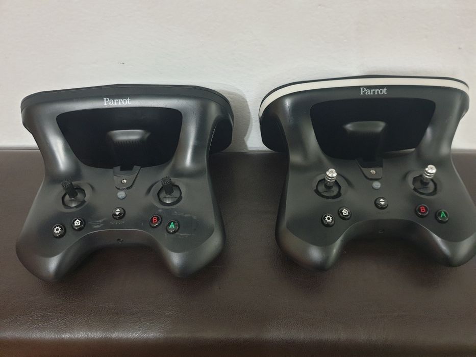 Telecomenzi drone Parrot