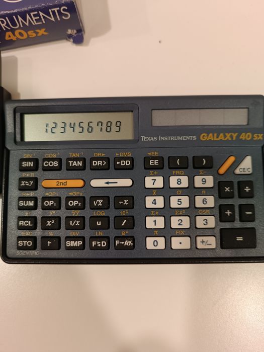 Calculator științific Texas Instruments