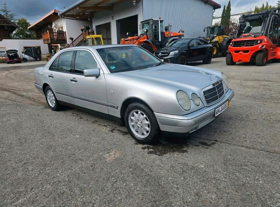 MERCEDES-BENZ E-Class 1997 — imagine 2