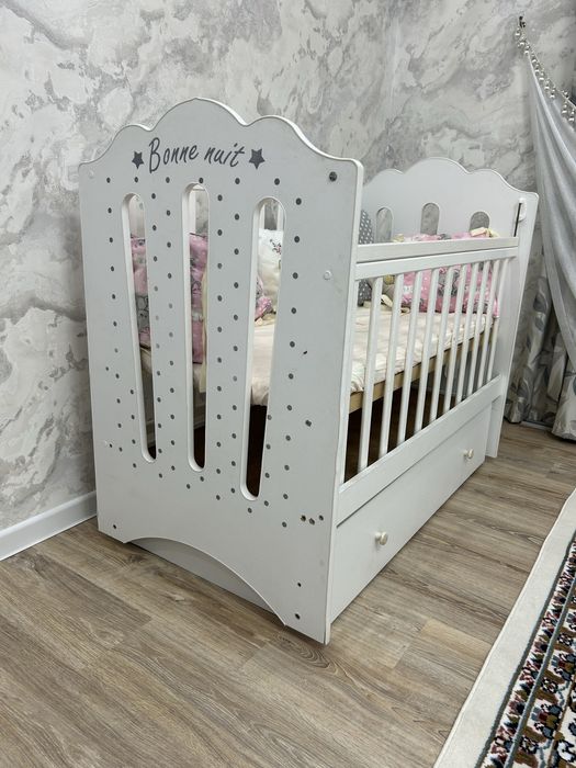 Продам манеж-кровать