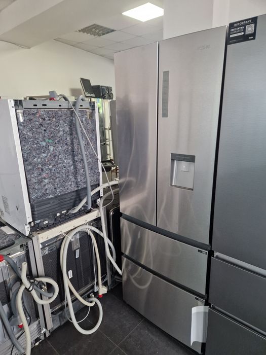 Хладилнис с фризер Haier A++ 70 см Нов