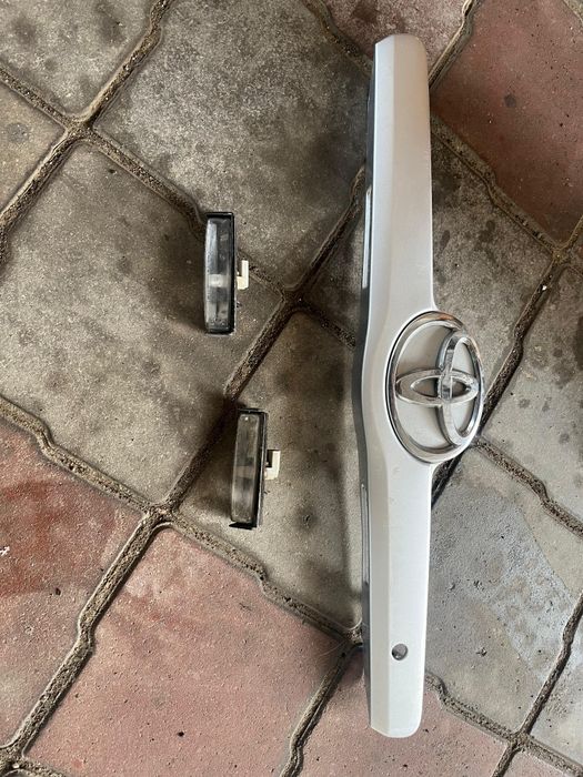 Камри 40/45 продам задний бампер