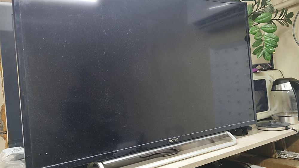 Продам телевизор сони 102д