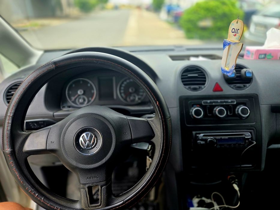 VOLKSWAGEN Caddy 2011 — imagine 5