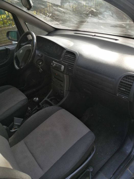 Opel Zafira 2.0 DTI 2005г