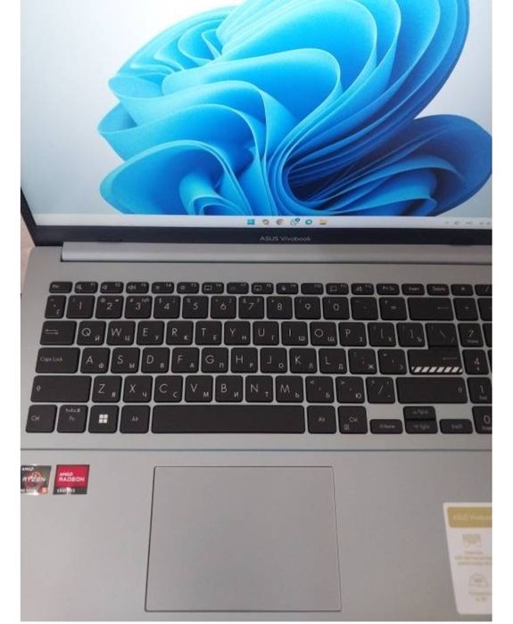 Ноутбук Аsus новый