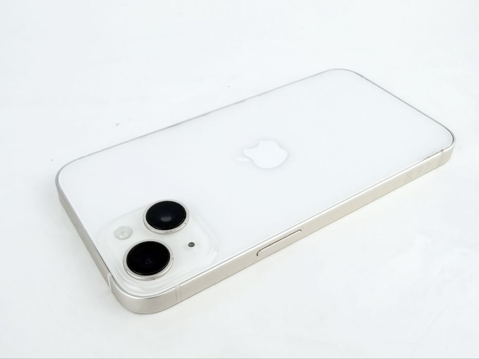 Apple iPhone 14 128GB Starlight Отличен!