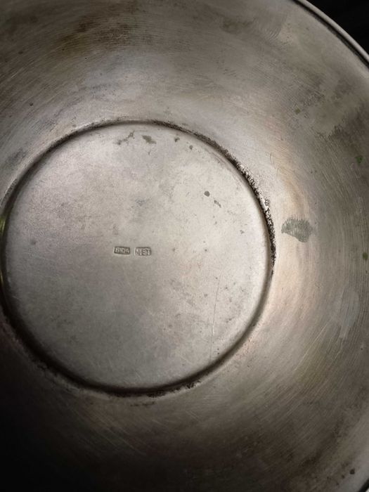 Продаю чашку с тарелкой