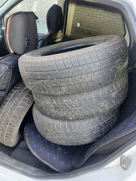 Продам шины с литыми дисками