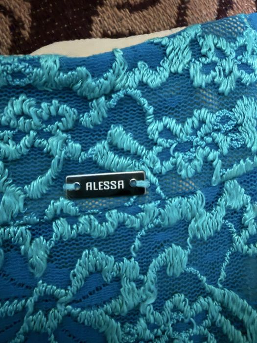 Alessa пола размер S с подплата