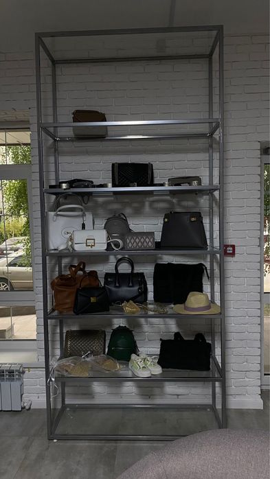 Продам оборудование для магазина одежды б/у