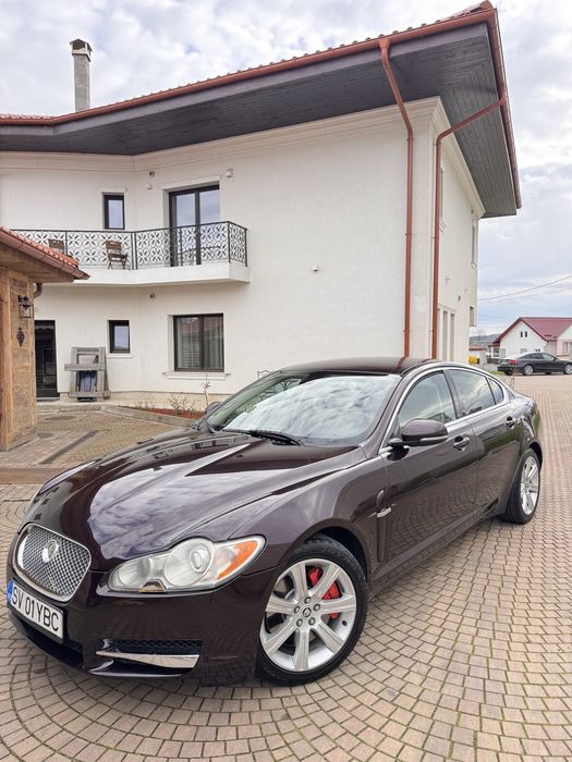 Vând Jaguar XF anul 2010 3.0