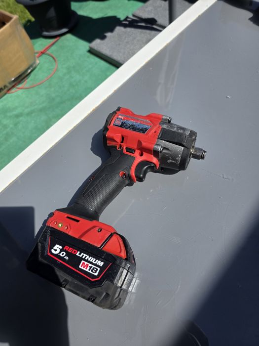 Pistol impact Milwaukee M18 FMTIW2F12
