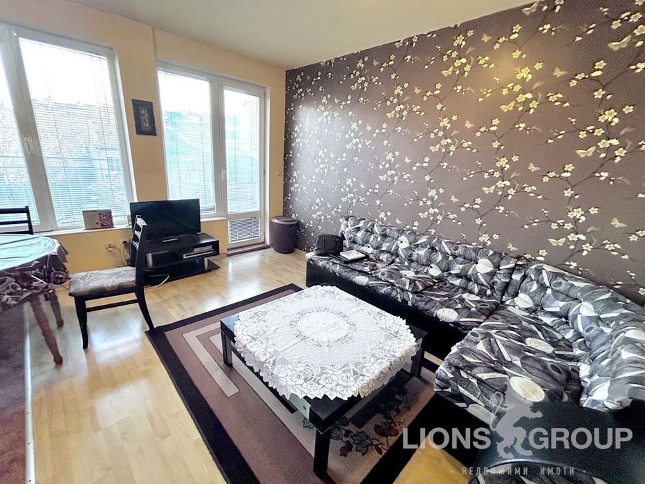 Продава се Тристаен апартамент в Варна, Христо Ботев - 80 кв.м за 2113 €/кв.м - Снимка #1