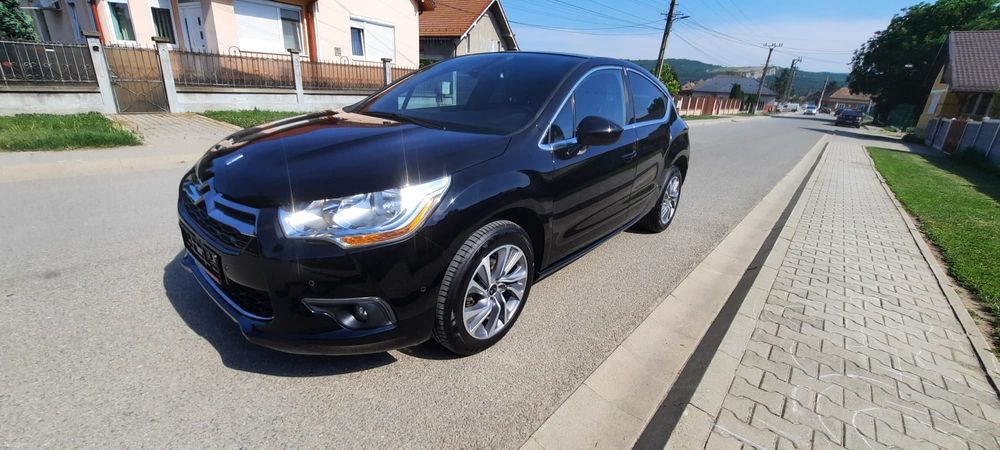 Citroen DS4 1.2 benzine. 2016.euro 6.Navi