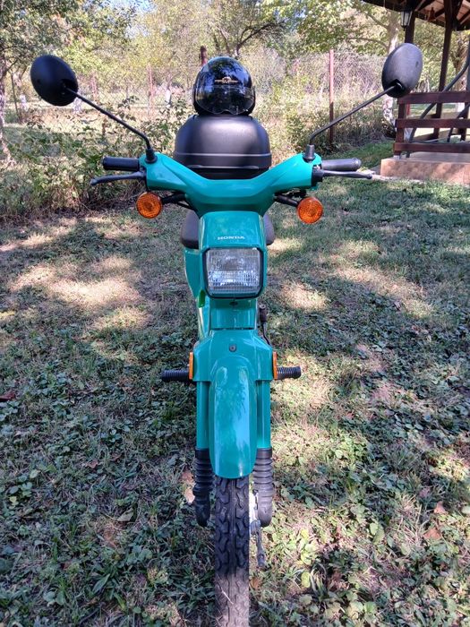 Scuter Honda Wallaroo  PK 50