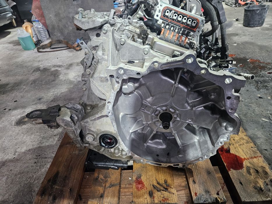 Скоростна кутия за Toyota Rav 4 2.5i хибрид 222к.с.