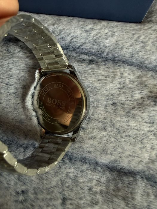 Set cu ceas si parfum Boss