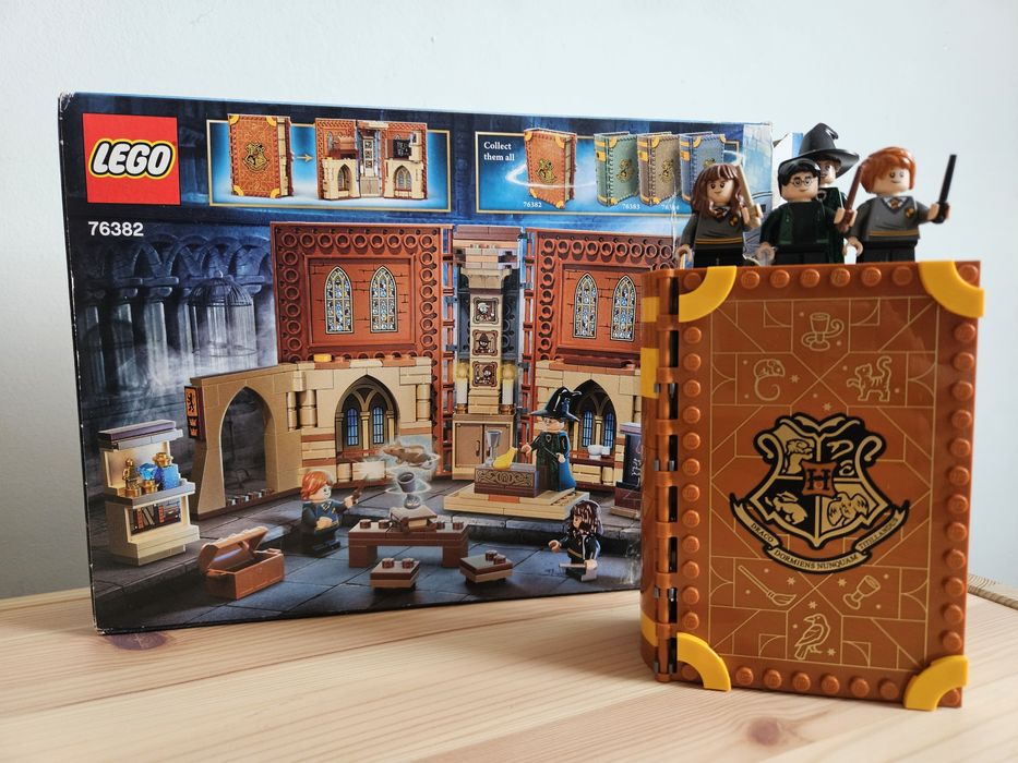 Конструктор LEGO Harry Potter Момент в Hogwarts: час по трансфигурация