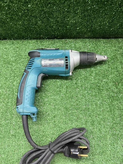 Винтоверт за гипсокартон на Makita FS6300