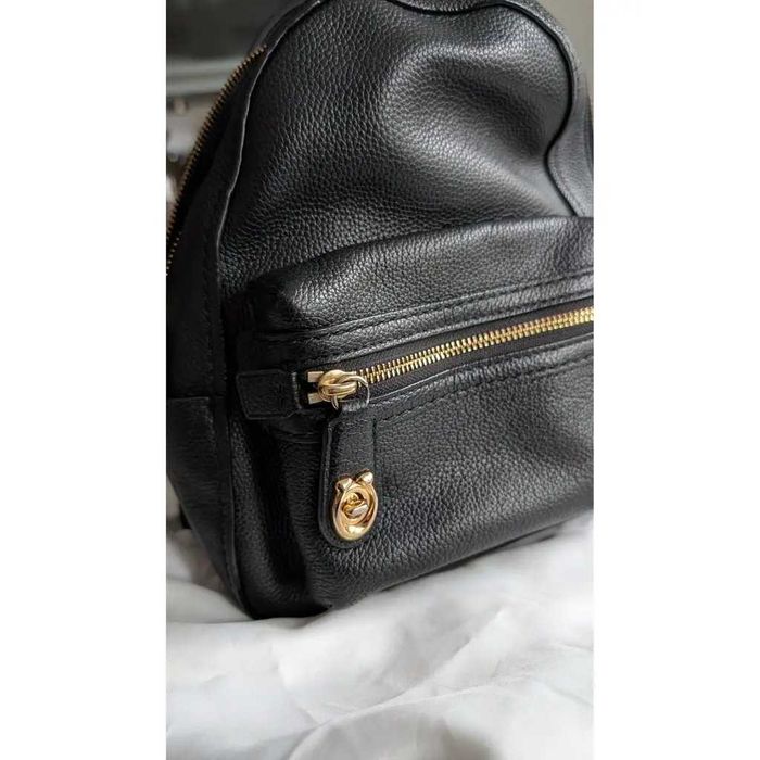 Кожена раница Coach