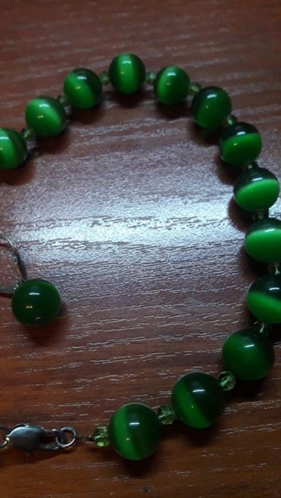 Набор из камня кошачий глаз