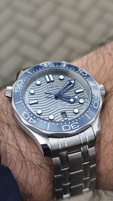 OMEGA Seamaster Diver 300M – Grey Wave Dial – 2023 – Пълен Комплект +