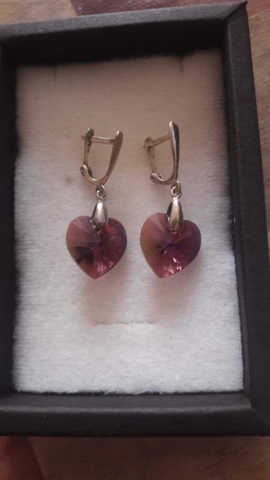 Сребърни обеци висящи сърца