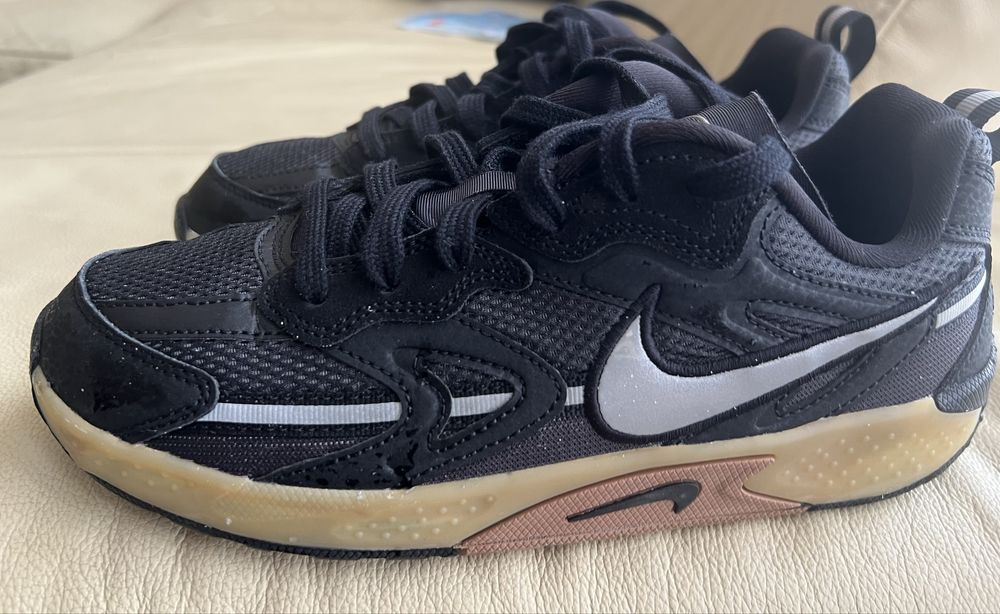 Дамски маратонки Nike