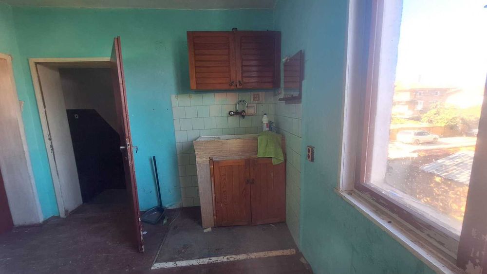 Продава се Къща в Елин Пелин - 100 кв.м за 2350 €/кв.м - Снимка #4