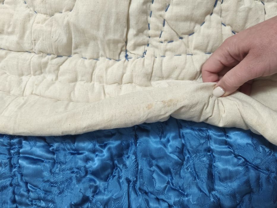 Юргани в син цвят