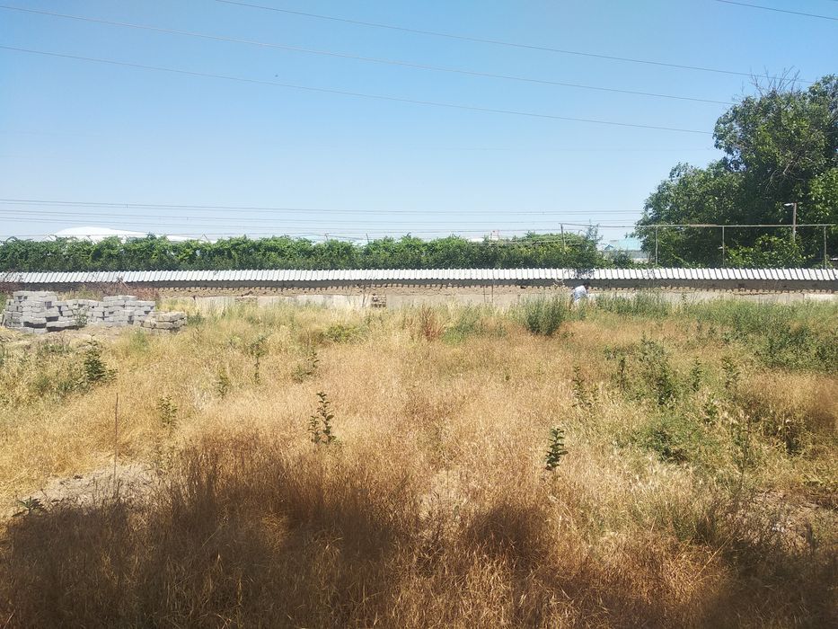 Ер сотилади Гулистон махалла Учкахрамон