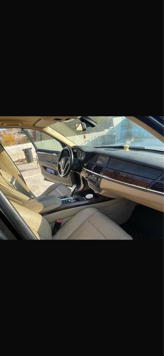 Vând bmw X5, an 2008