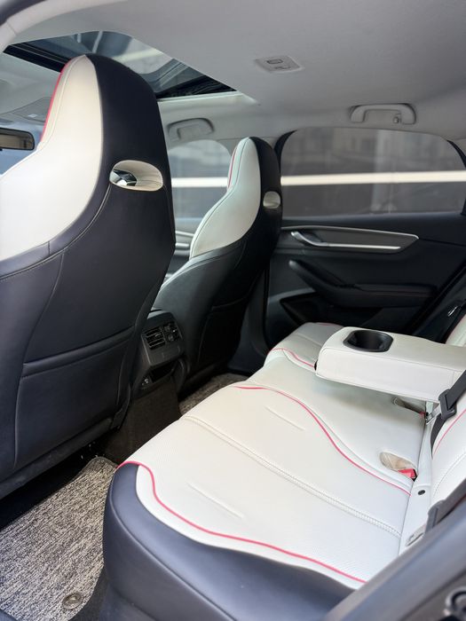 Byd chazor 120 li 16850$ kraska toza