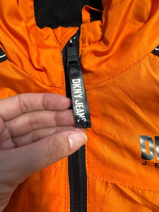 Преходно яке DKNY