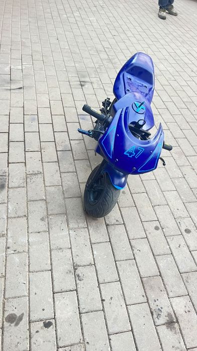 Vînd motocicletă poket bike   49cc pentru copii
