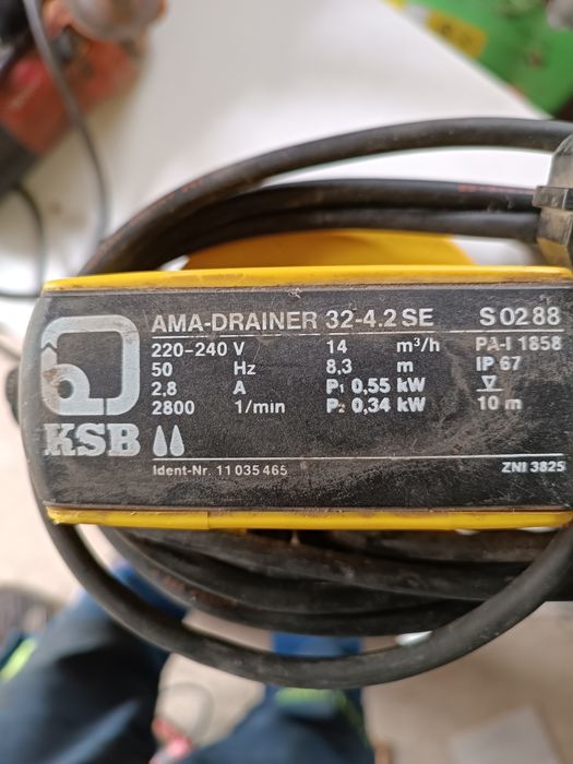 Потапяща помпа ксб