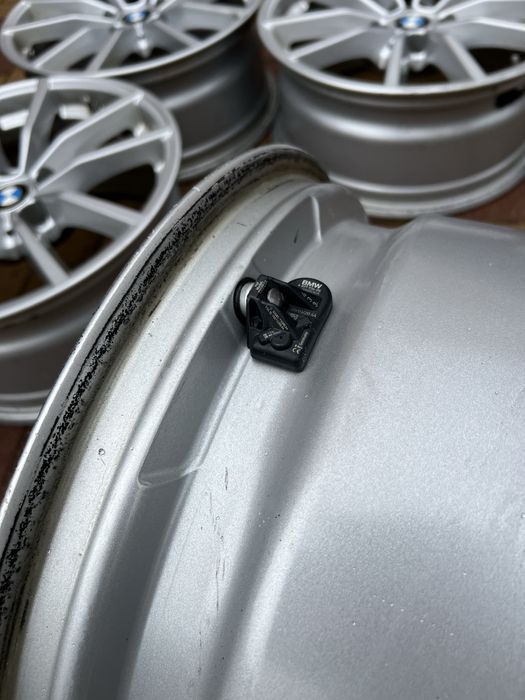 Алуминиеви джанти за BMW