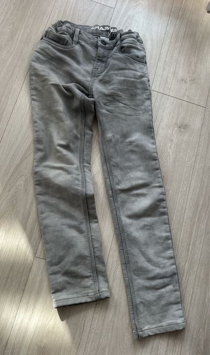 Vand blugi pentru copii