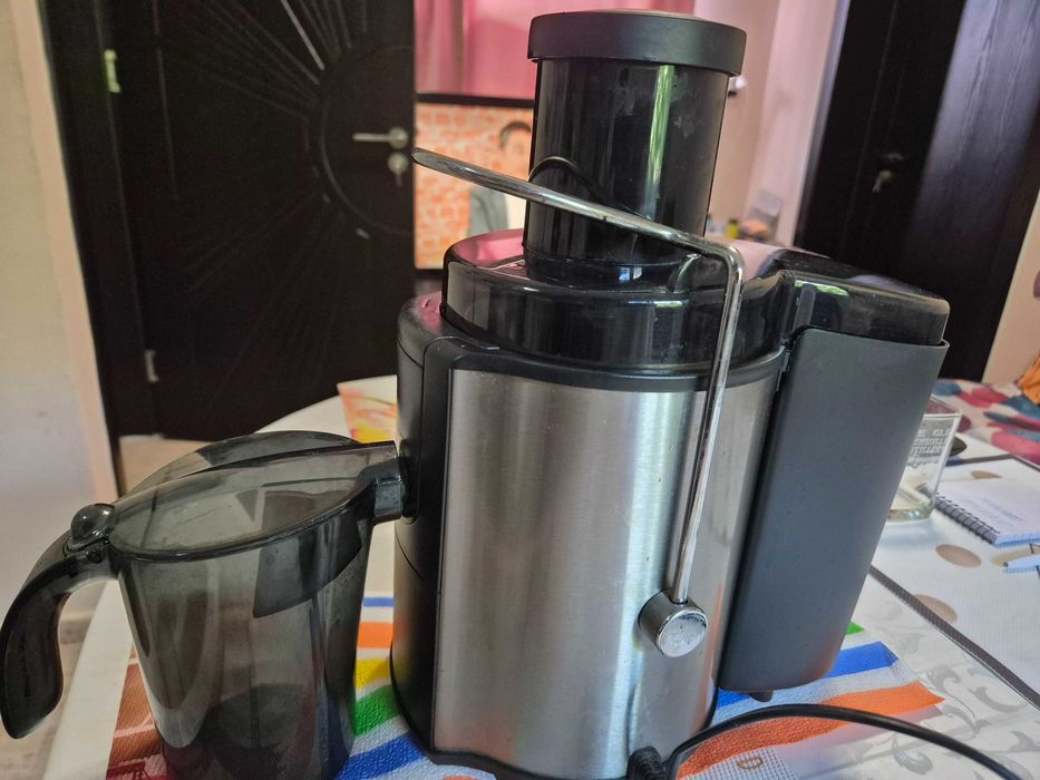 Сокоизстисквачка Maxima