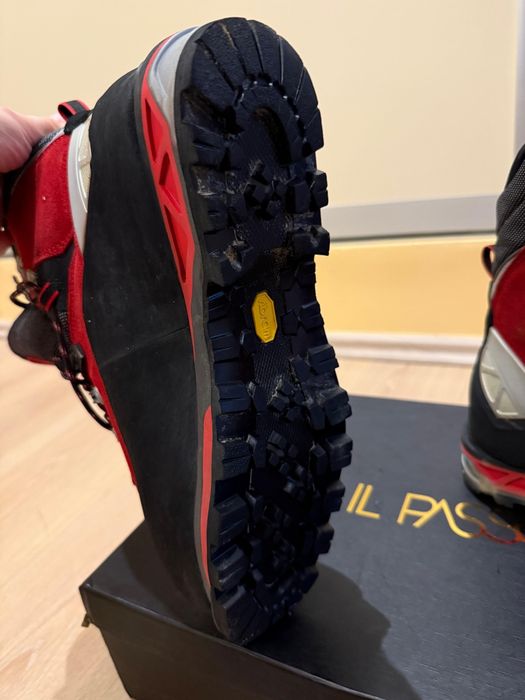 Bocanci alpinism aproape noi Kayland super Ice Evo