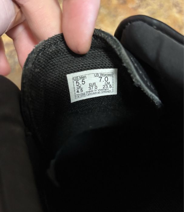 Adidasi piele  naturala