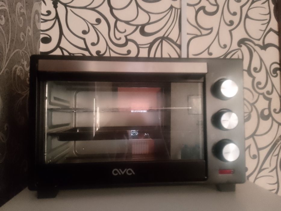 Продам духовку электрическую