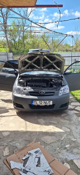Toyota Corolla 1.4 VVT-i Benzină 97CP – întreținută complet + investiții mari + ITP 2027